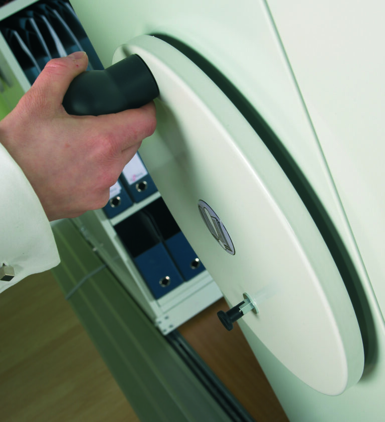 5 mobilni arhivni stelazhi