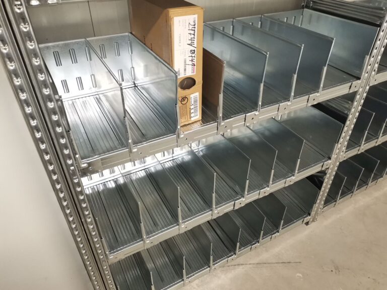 2. stelazhi za materiali scaled