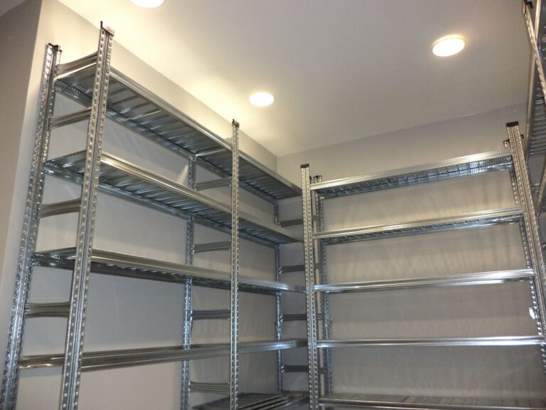 3. stelazhi za arhiv 1 scaled