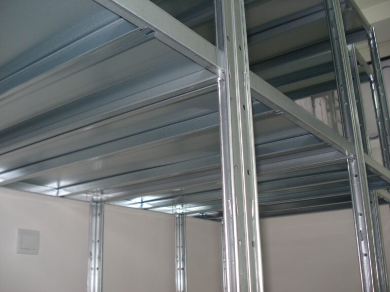 3. stelazhi za dokumenti scaled